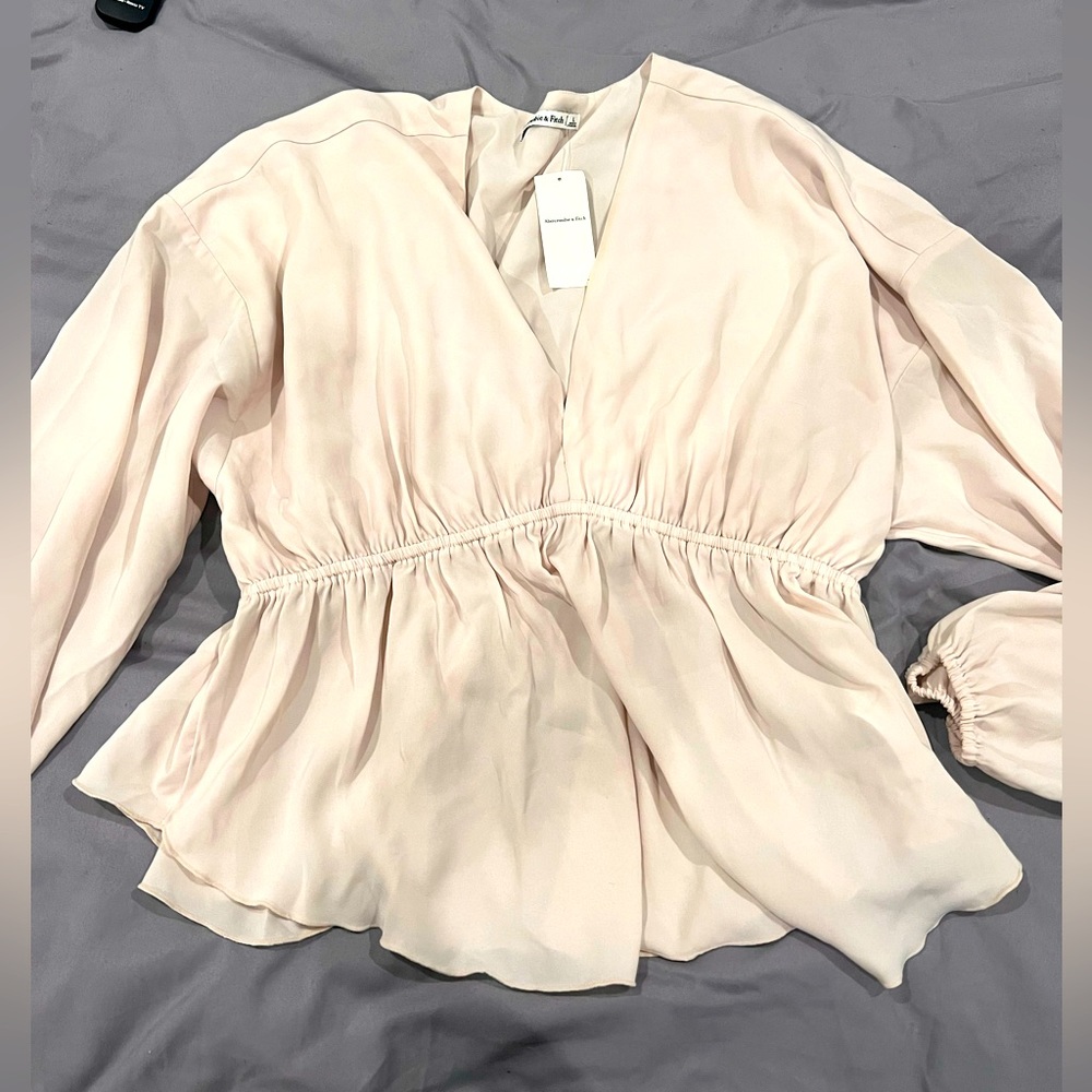 Abercrombie long sleeve top